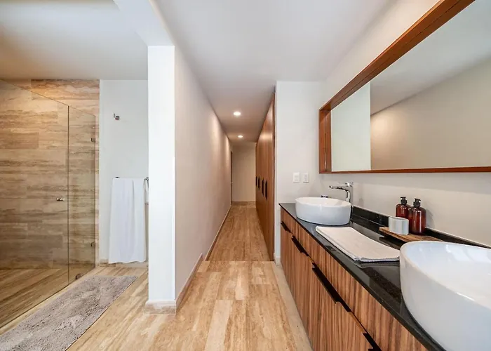 Exclusive Designer Duplex In Playacar *